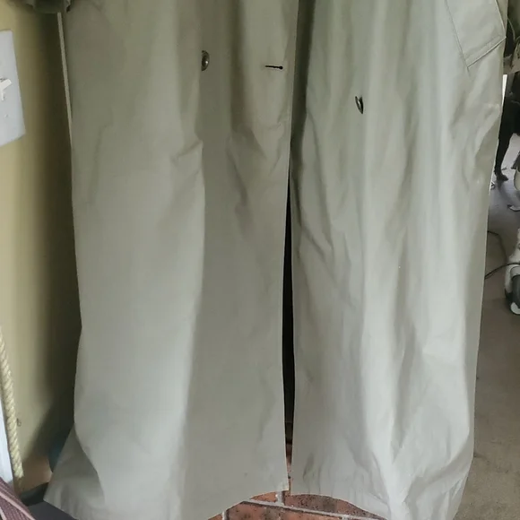 Men's Olive Green Trench Coat With Zippered